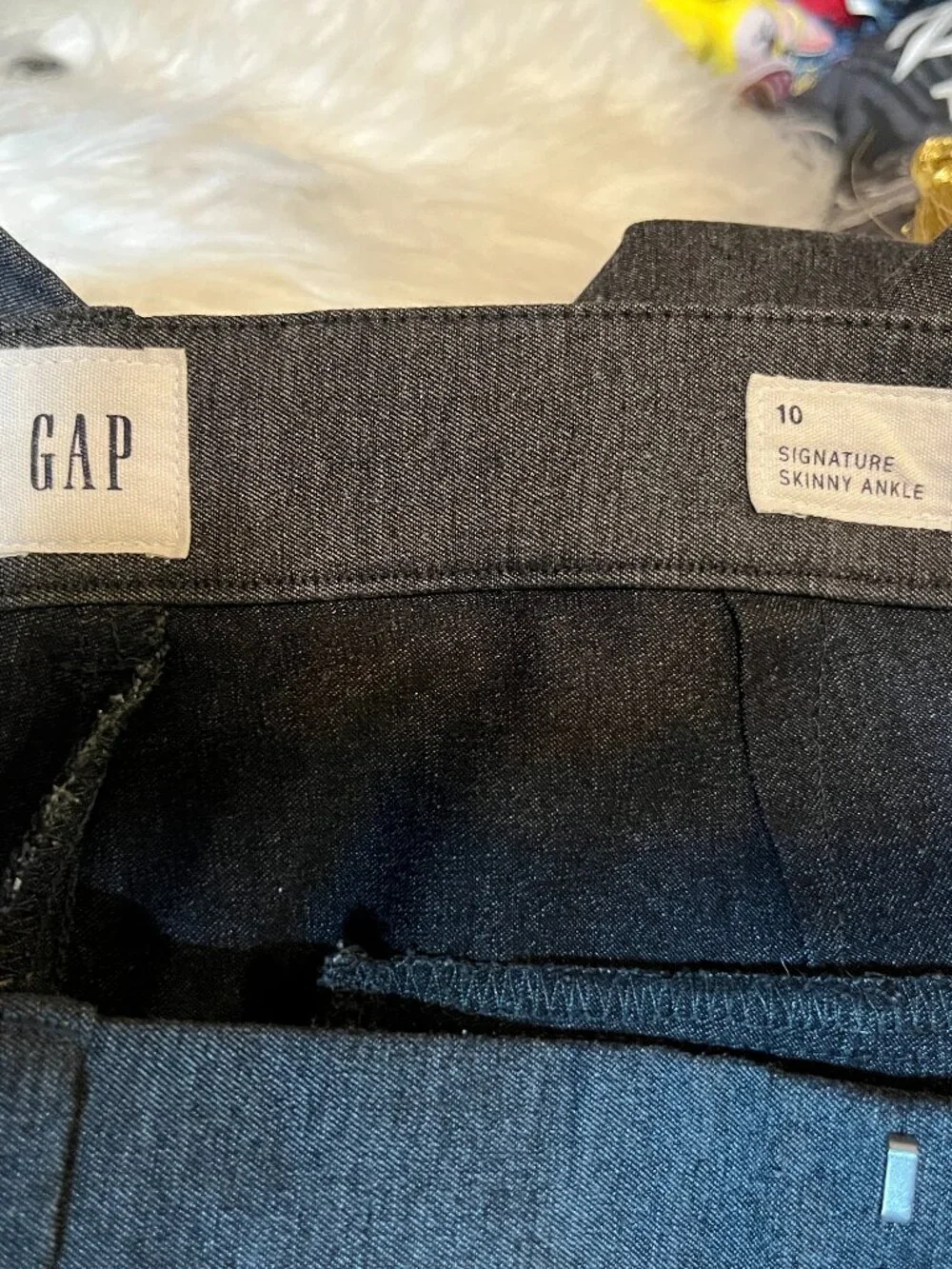 GAP Signature Skinny Ankle Pants Size 10 in Charocal Gray